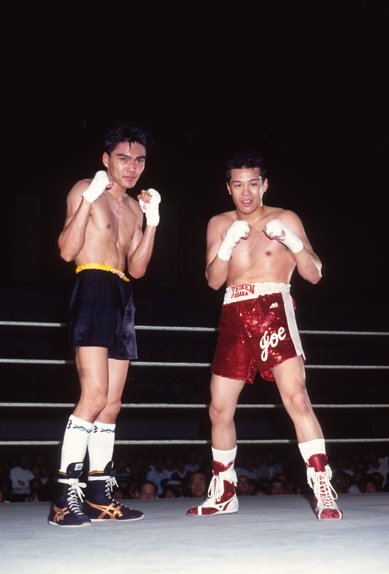 1992年6月27日=福井県敦賀市 前日の浜松から敦賀へ。この日のスパーリング相手は当時新人王だった飯田覚士選手。のちに世界チャンピオンになりますから、豪華な公開スパーリングでした。