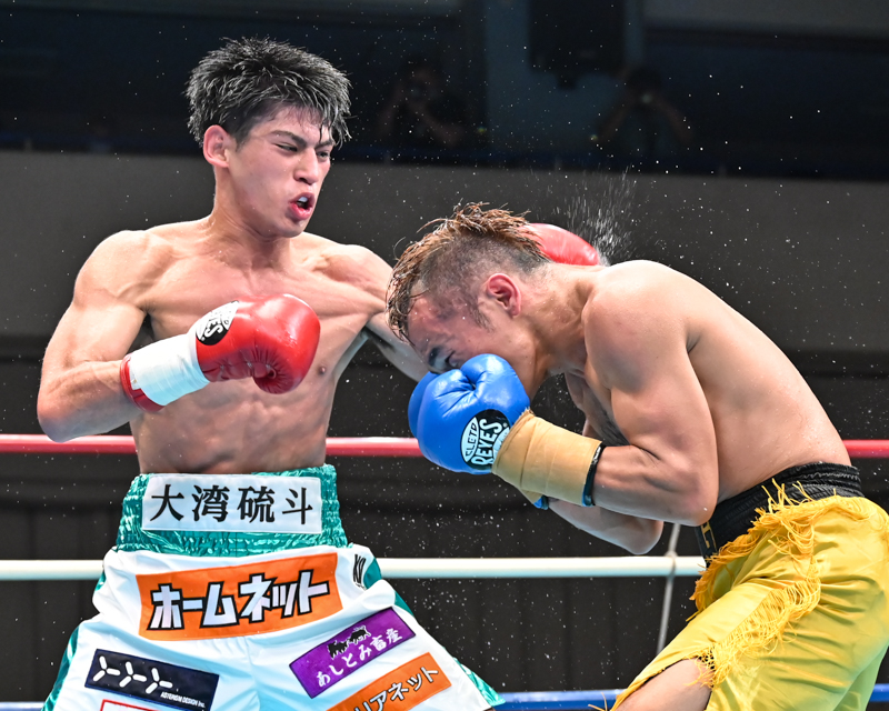 ボクシング】壮絶打撃戦！ 木村吉光が最終回に中川兼玄を