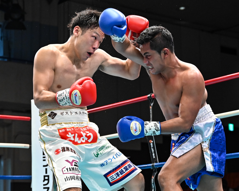 ボクシング】OPBFミドル級王者・竹迫司登が無冠戦で3回TKO勝利