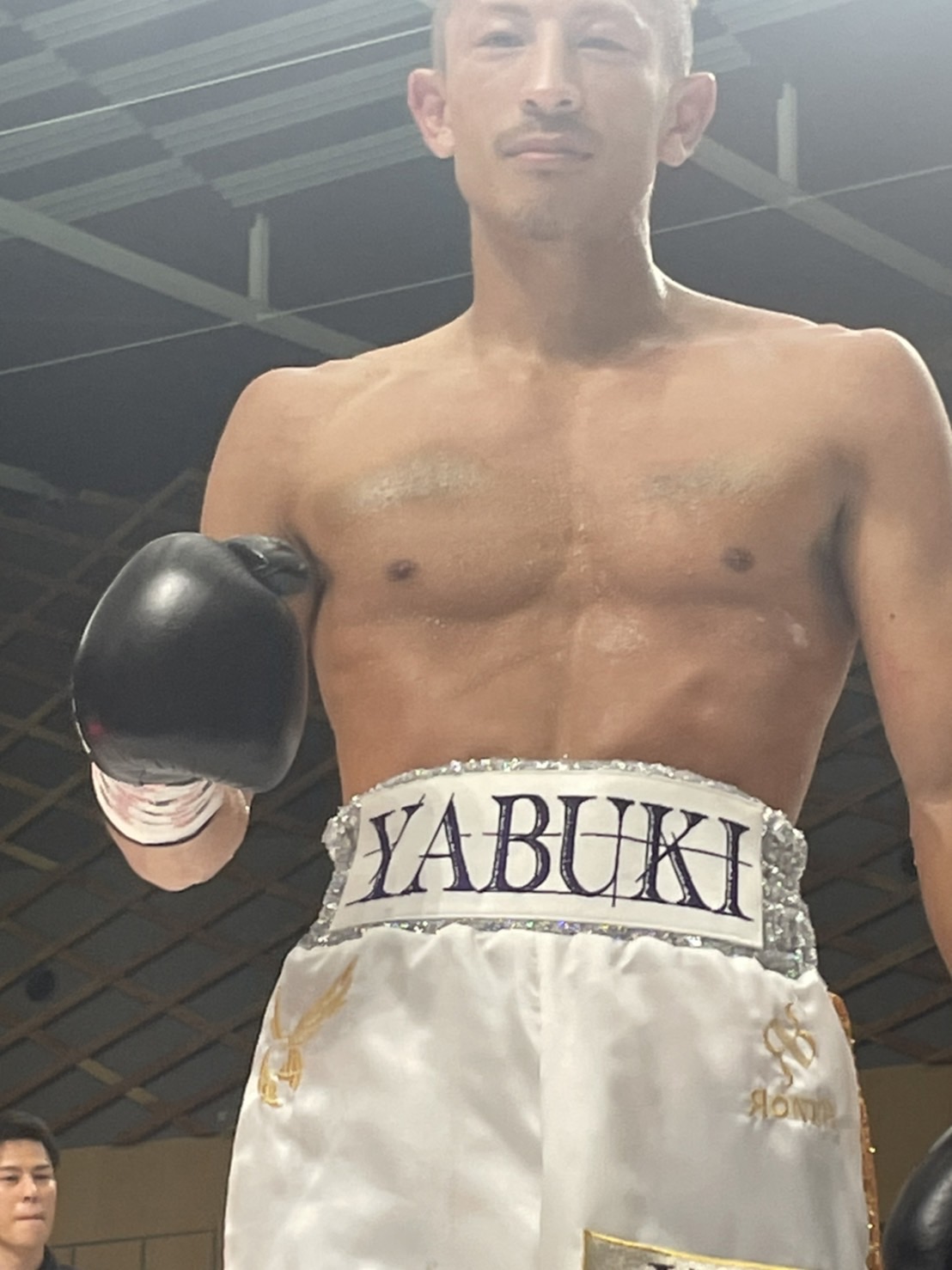 ボクシング】矢吹正道、鮮やかに復活！ 無敗タノンサックを7回TKO