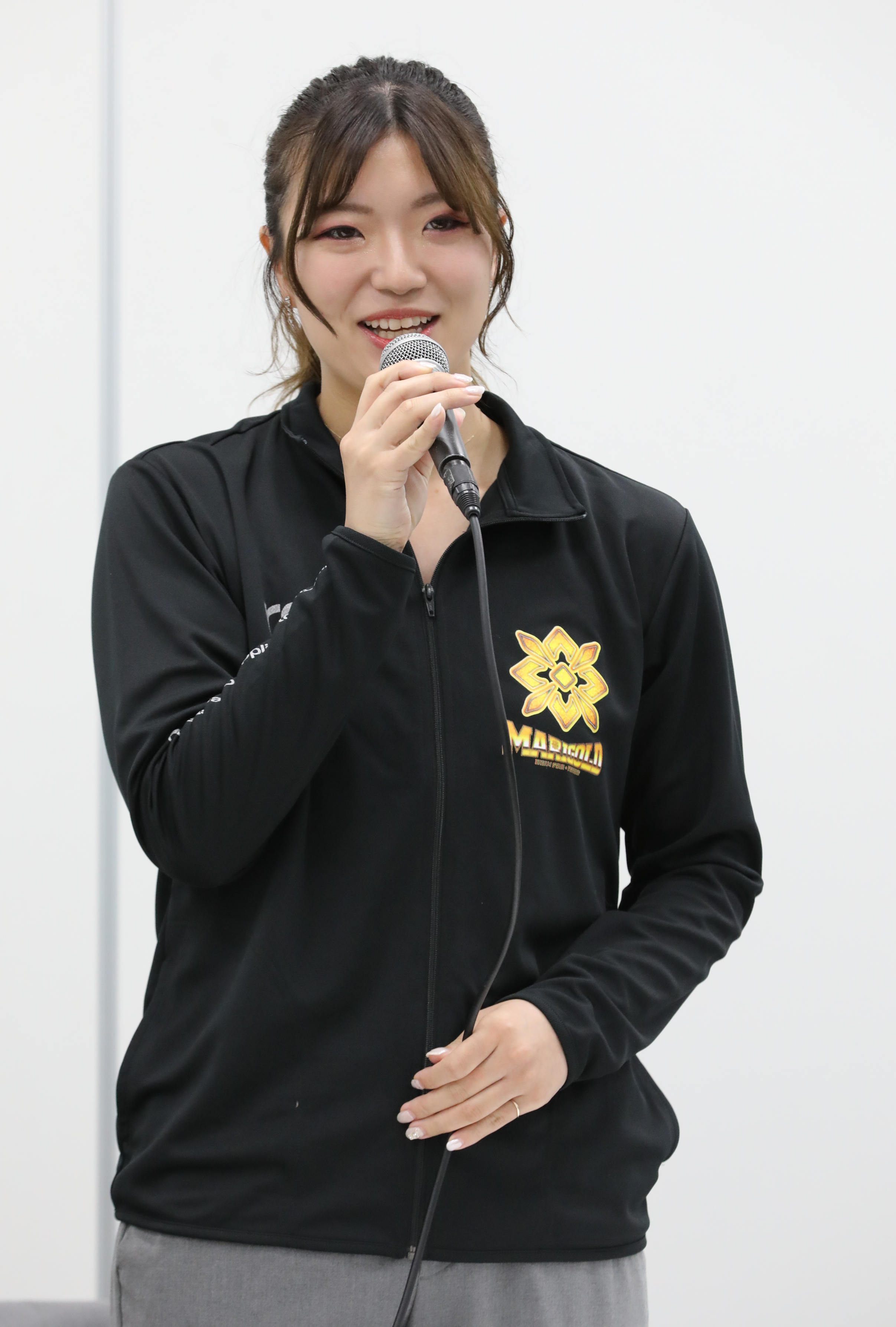 4月30日の入団会見にて