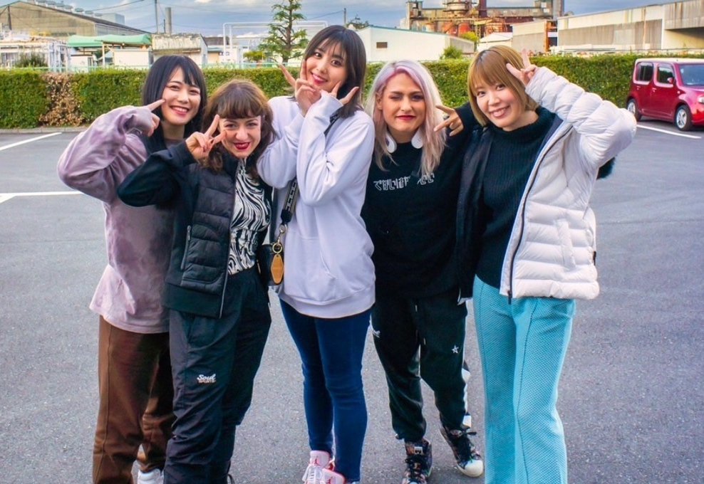 DDM時代の一枚。左から舞華、テクラ、ひめかさん、ジュリア、桜井