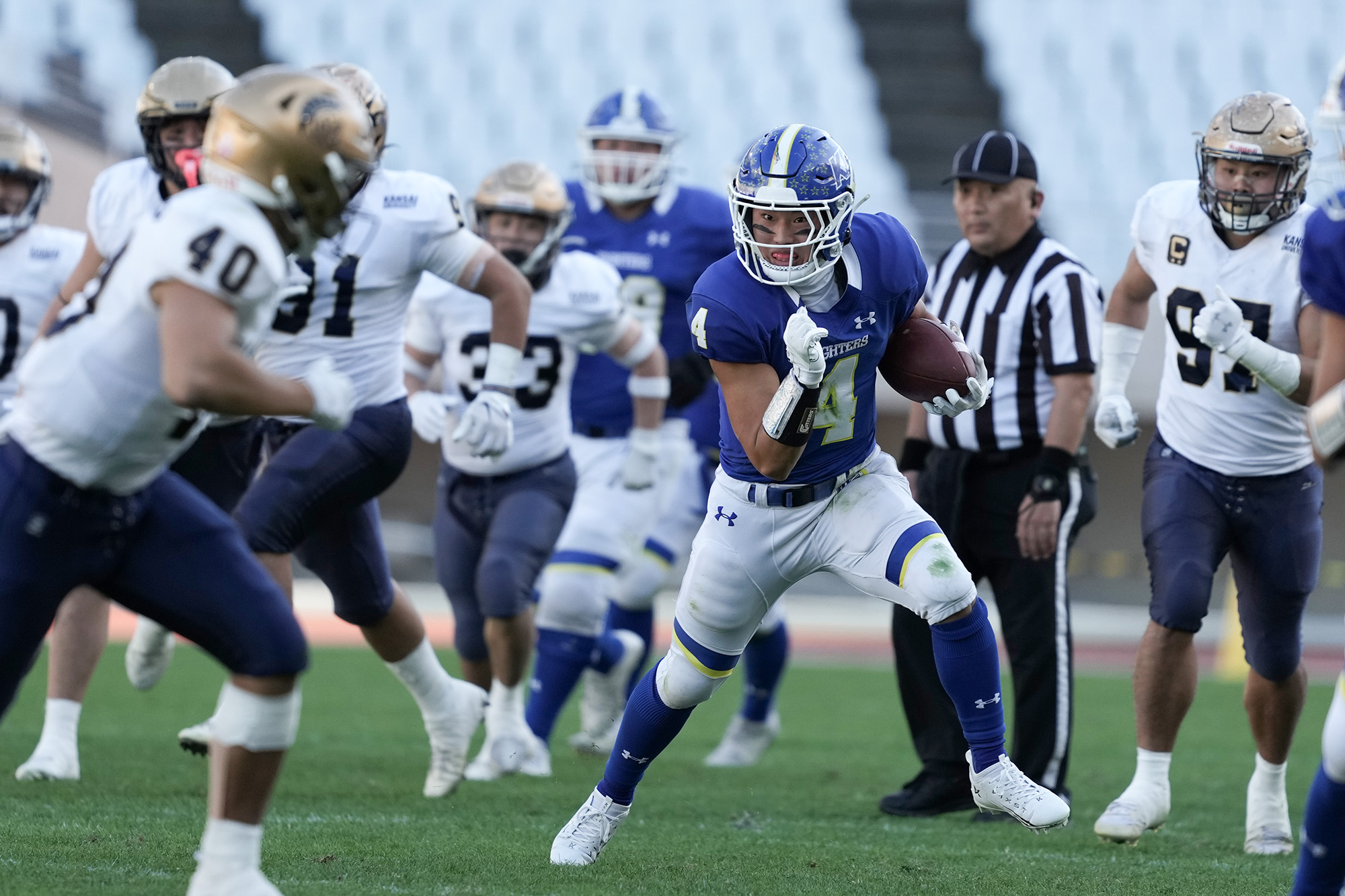 勝負どころのパスキャッチ、パントキャッチでのフィールドポジション確保で貢献したWR小段=撮影：北川直樹