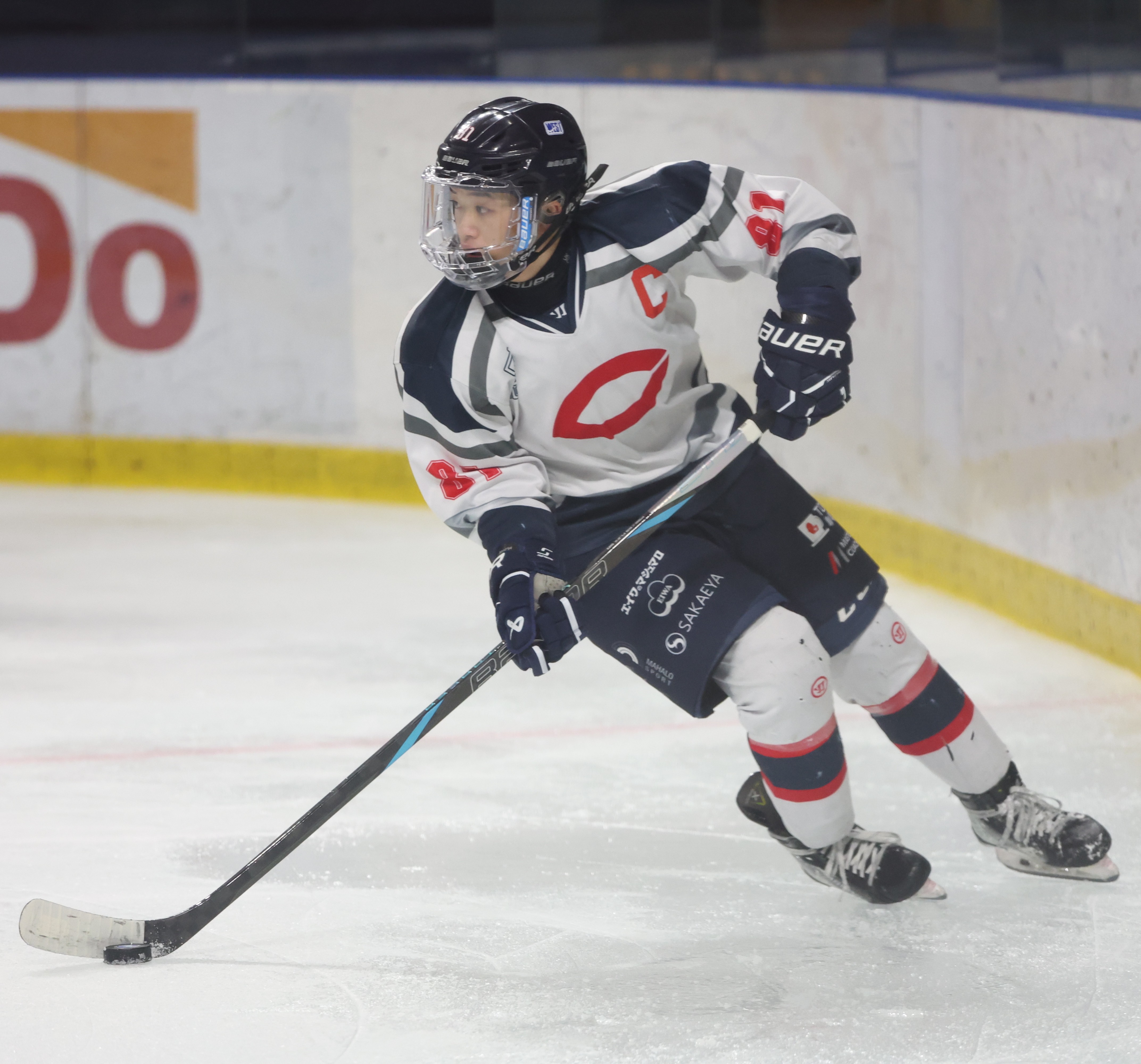 秋のリーグ戦では、ケガで欠場する期間もあった角丸。インカレでは計６ゴール８アシスト、５試合すべてにポイントに絡む活躍を見せている