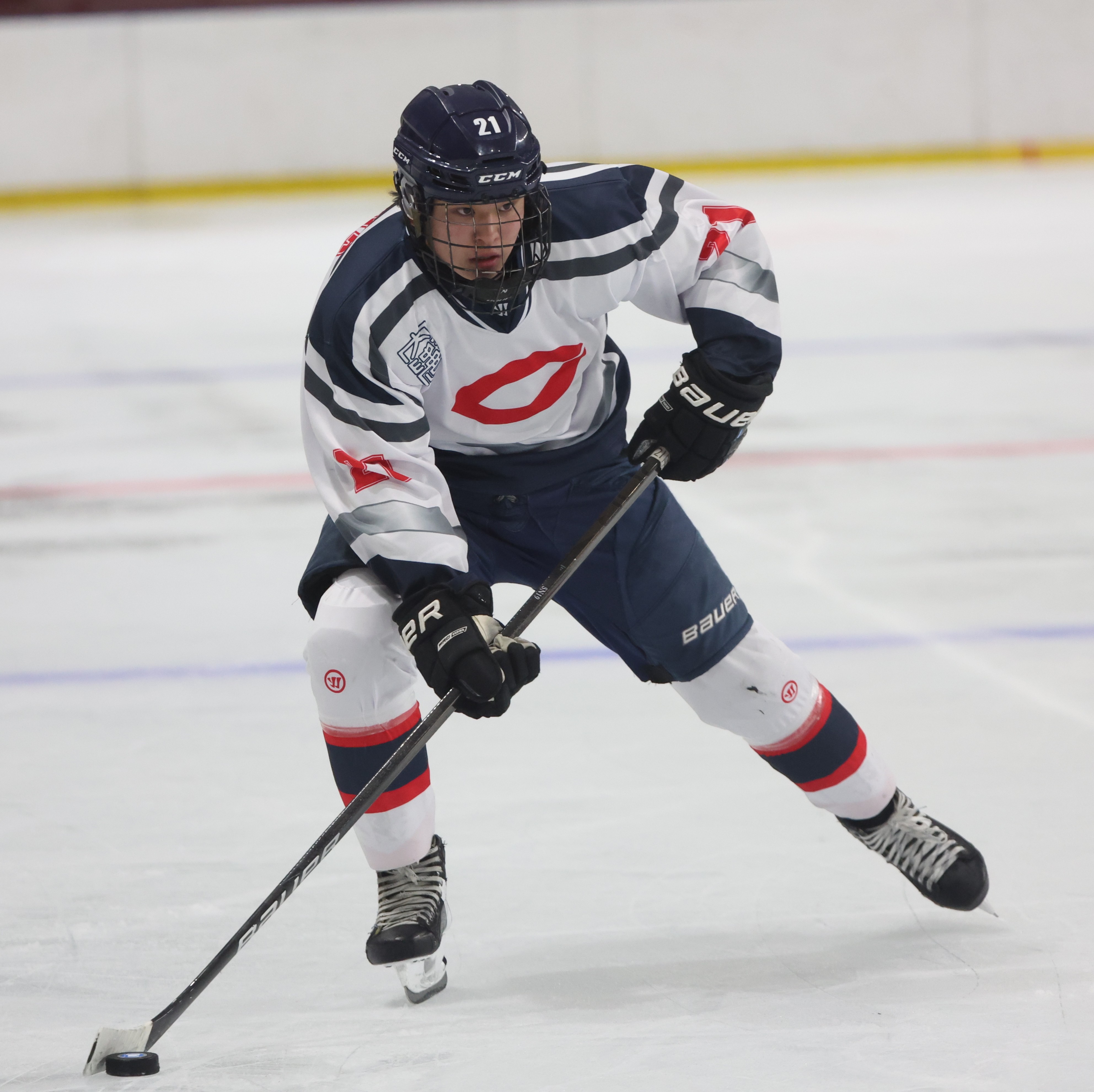 春の秩父宮杯では４つ目に入るケースもあった１年生の中谷。インカレでは２つ目として東洋戦のサヨナラゴール、明治との決勝でも優勝を決定づけるエンプティを決めている