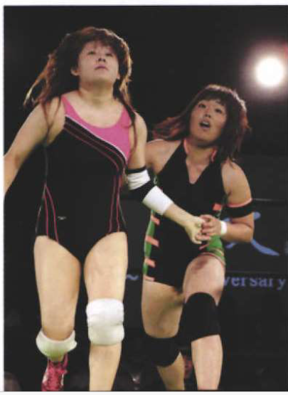 2006年7月16日、息吹新宿FACE大会における小林華子戦で松本はデビュー